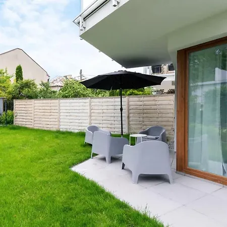 Piastowska 30 Garden Free Parking By Renters Prestige